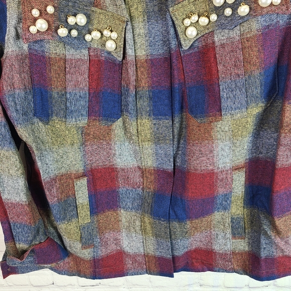CAbi collage plaid pearl jacket 3555 size medium - Picture 5 of 10